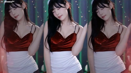 Plongez dans l'univers sensuel de la vidéo érotique Golani