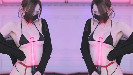 Vidéo érotique exclusive : Une aventure sensuelle dans un musée