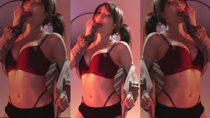 Rencontrez Yoon, la Froggy la Plus Coquine de 2024 - Vidéo Exclusive