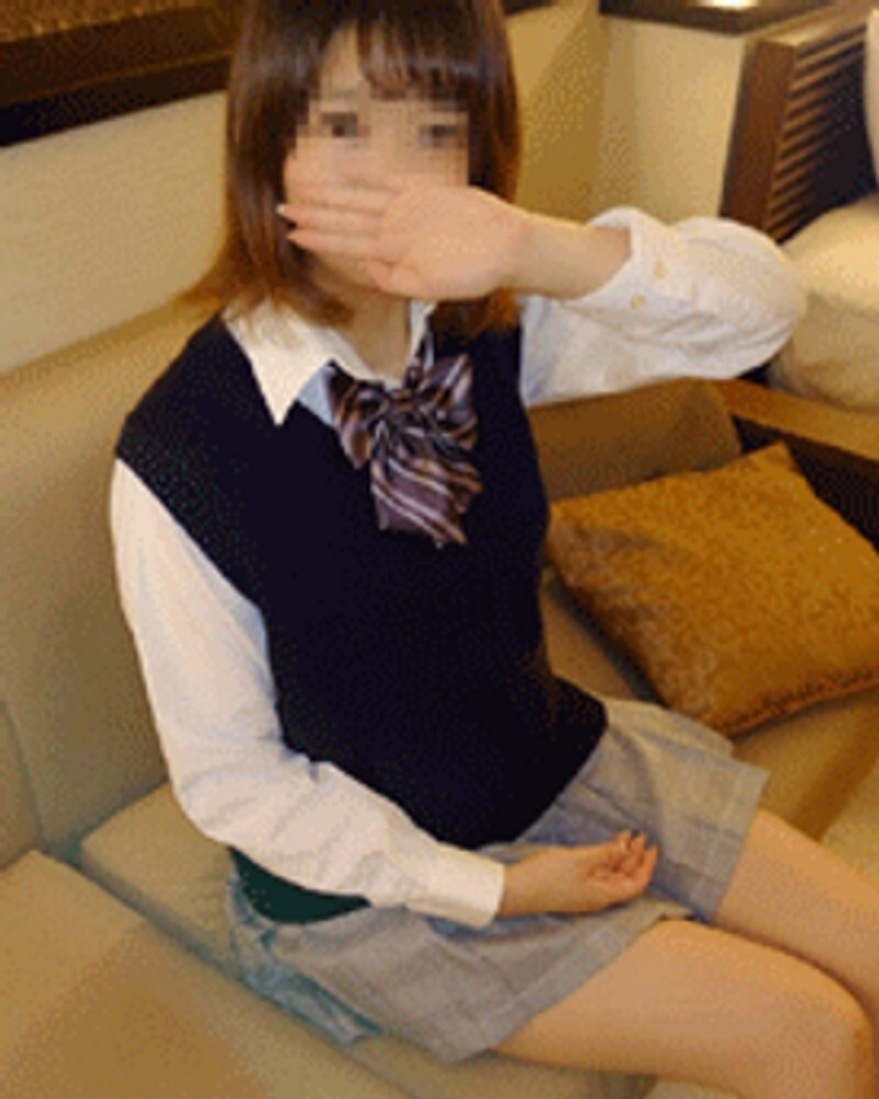 Point de vue avec une fille espiègle en uniforme : Réalisez vos fantasmes et éjaculez dans sa chatte poilue [Qualité supérieure avec bonus]